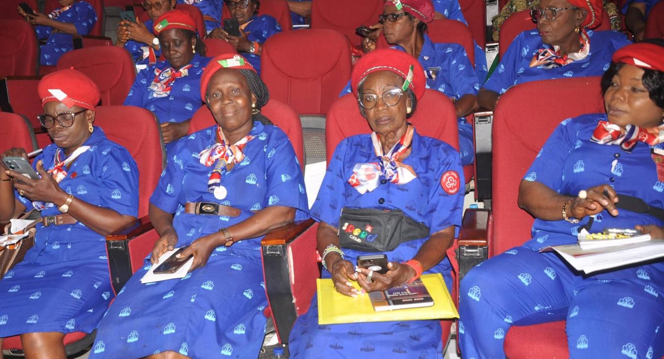 BREAKING BOARDERS WITH ICT TO MAKE IMPACT